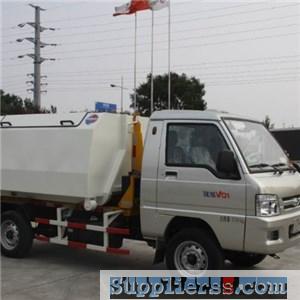 New Euro5 Airconditional Desel 50KW Small Hook Lift Garbage Truck