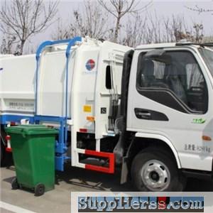 Dongfeng Chassis Airconditional Diesel Euro 5 New Garbage Bin With Push Pedal Side Loader 