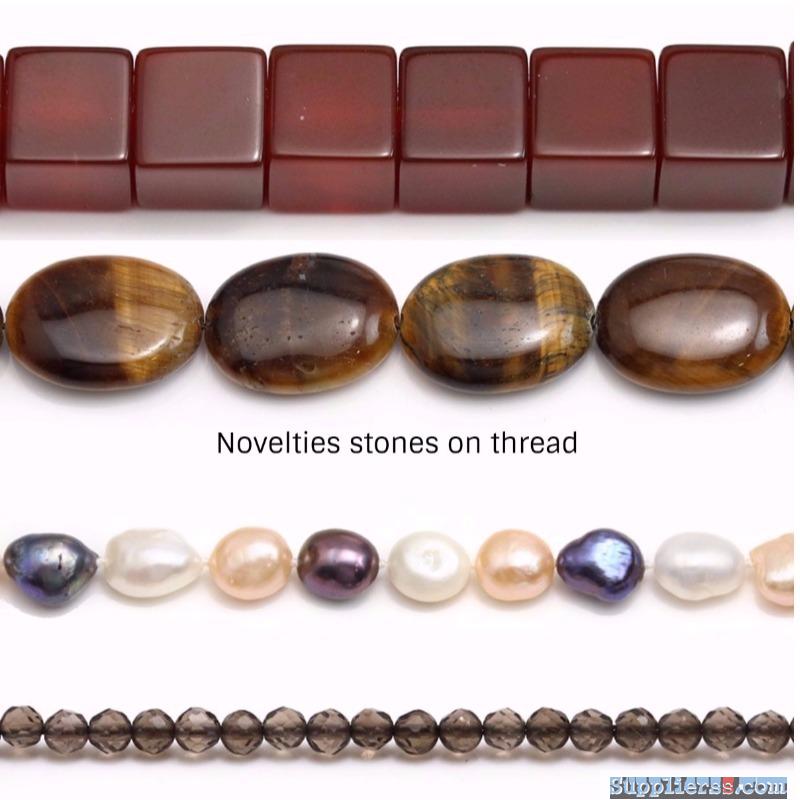 Novelties stones on thread shellbeads
