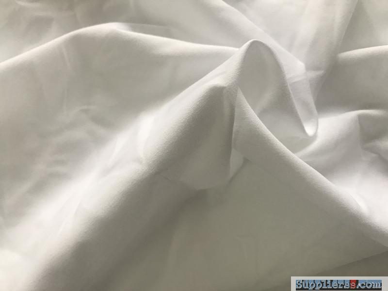 Polyester Microfiber Fabric Peach Skin Fabric Optical White Color 85 gsm