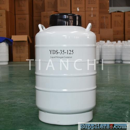 Tianchi farm liquid nitrogen sperm tank