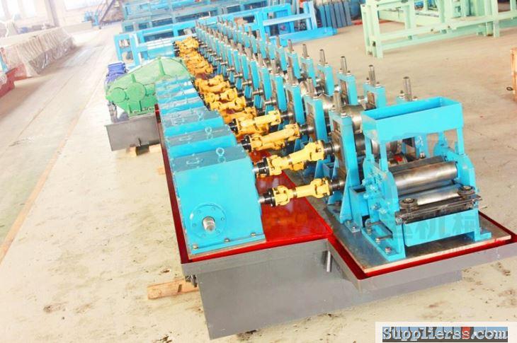 Highway Guardrail Roll Forming Machine13