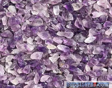 small (5mm-25mm) rough amethyst points