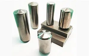 Tungsten Carbide Studs For HPGR98